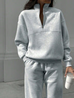 Gray half zip sweatshirt and jogger pants set for women - view 3