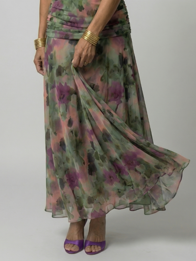 Formal floral mesh evening dress with crossover V-neckline, ruched waist and flowing maxi skirt - view 13