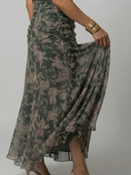 Formal floral mesh evening dress with crossover V-neckline, ruched waist and flowing maxi skirt - view 6