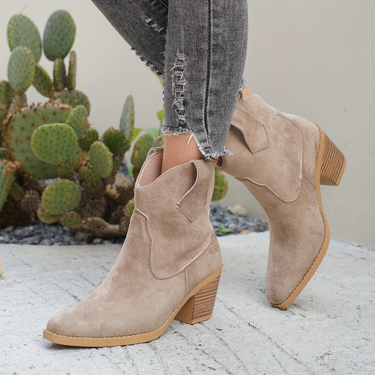 Juniper Western Chelsea Ankle Boots - view 5