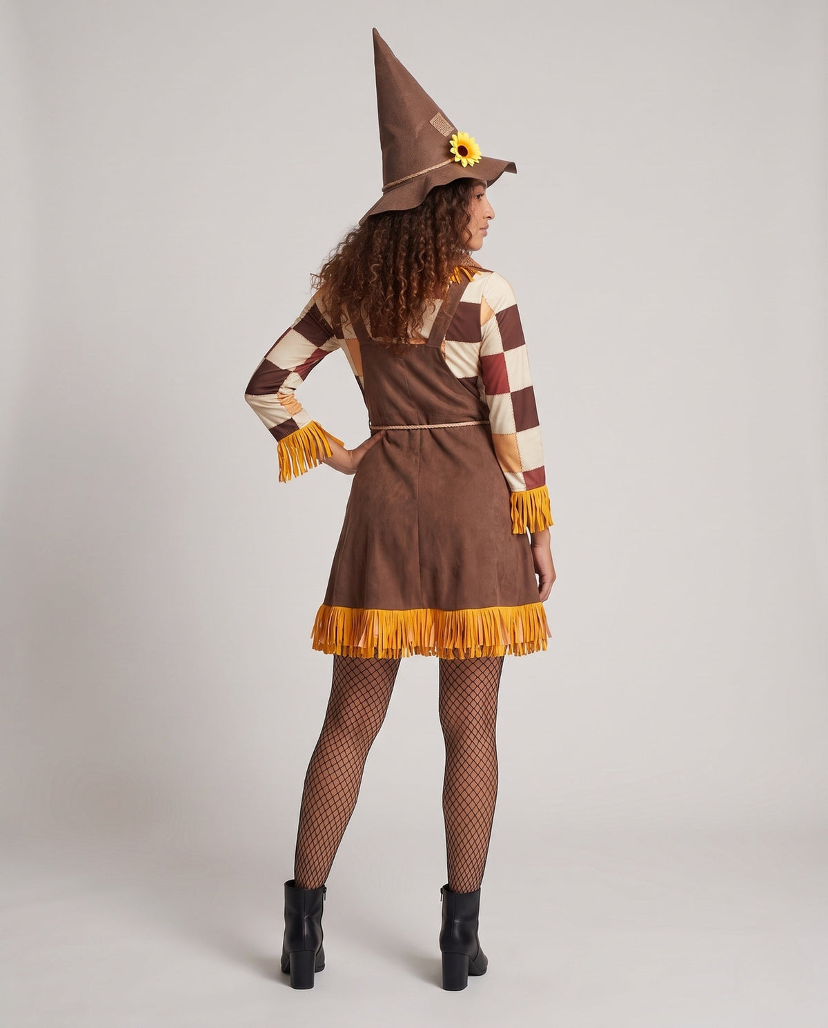 Women's scarecrow Halloween costume with pointed hat, patchwork sleeves and fringe trim - view 3
