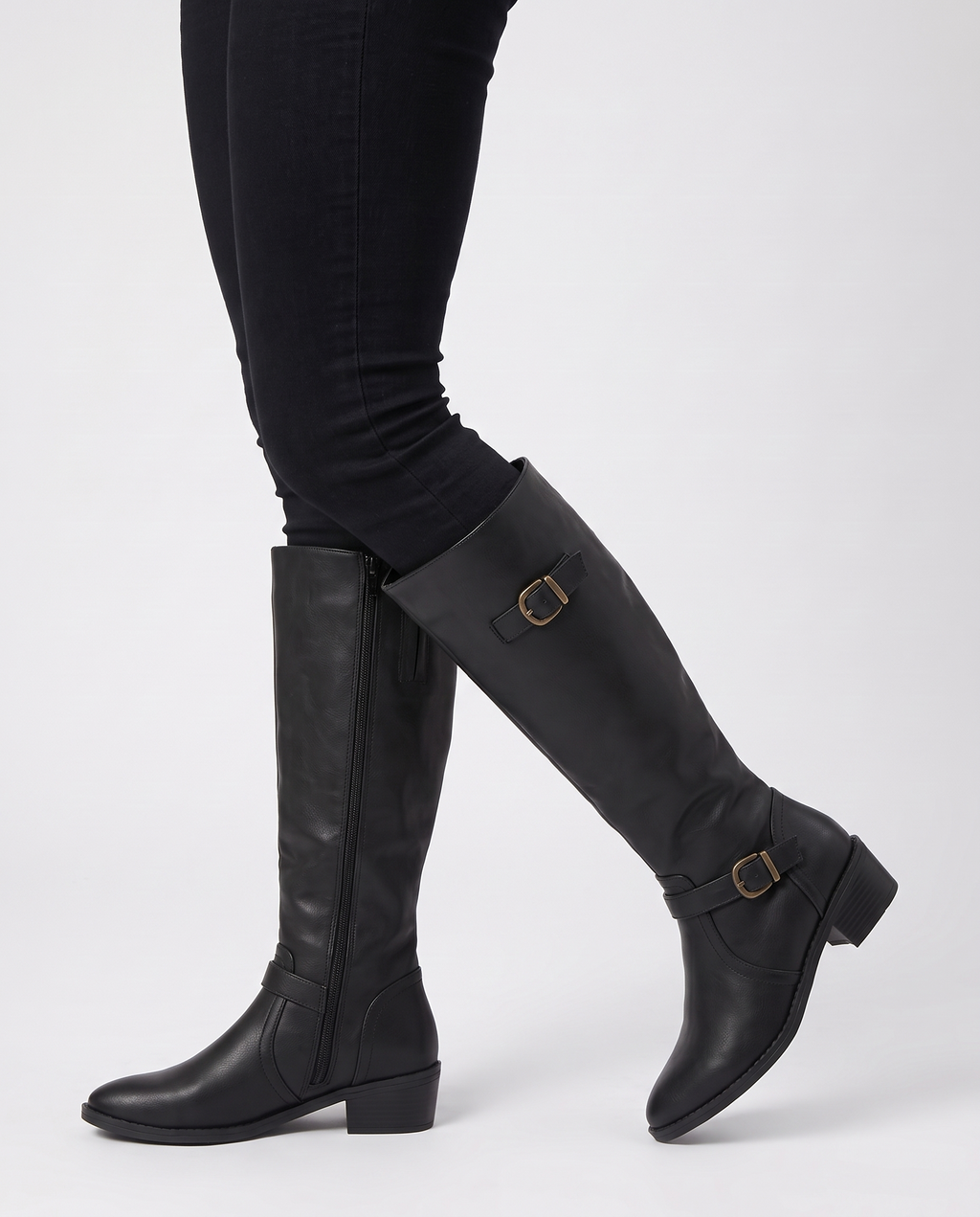 Riding boots for women with buckle straps and side zip - view 2