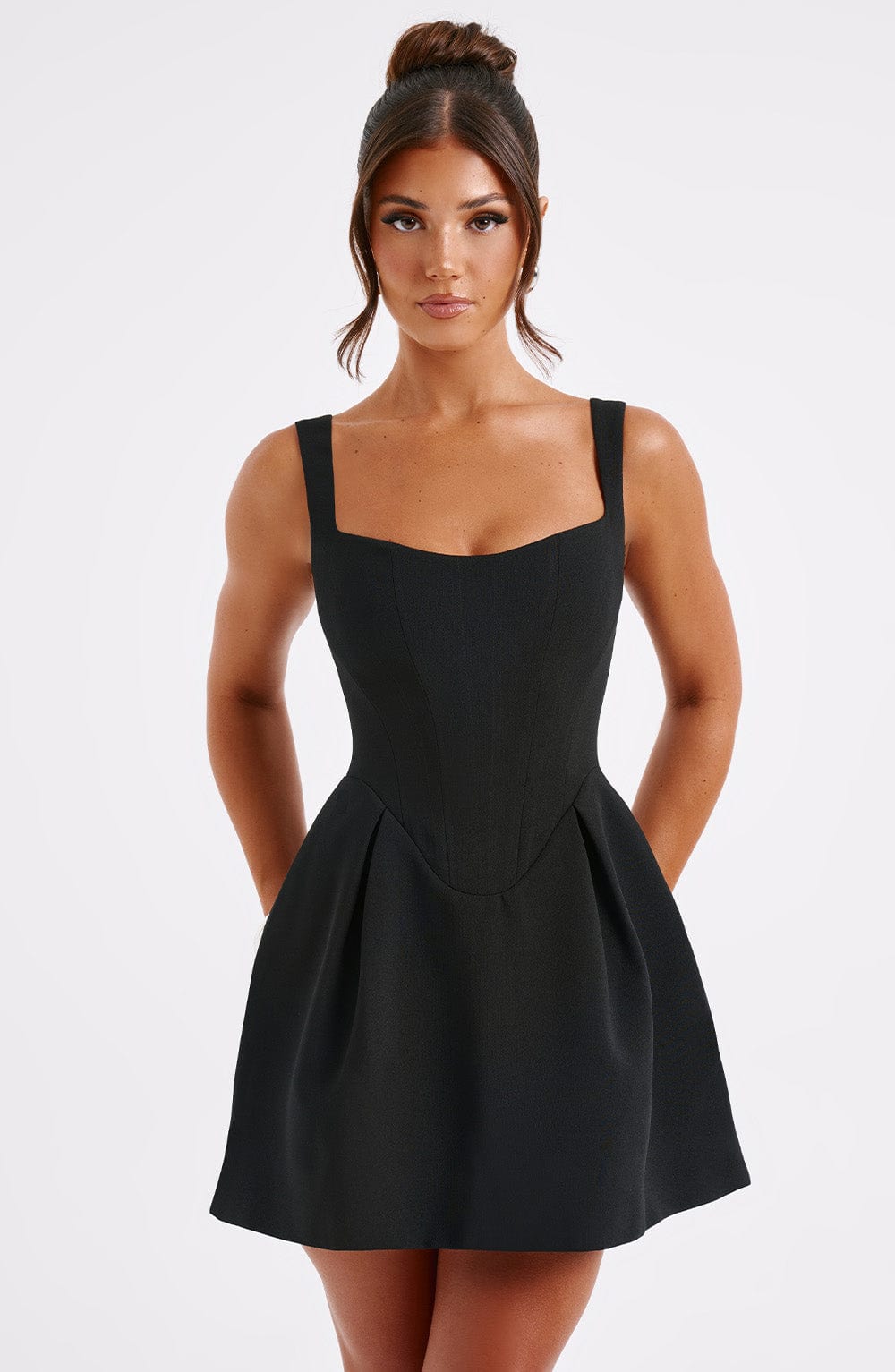 Corset homecoming mini dress with square neckline and pleated flared skirt