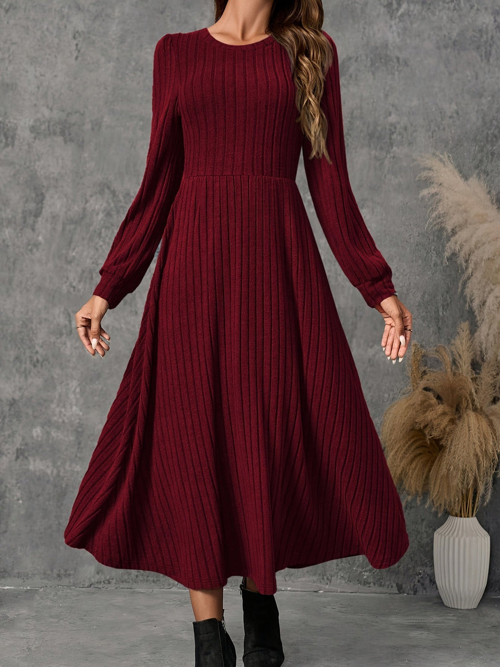 Burgundy ribbed knit long sleeve A-line midi dress with crew neck - view 5