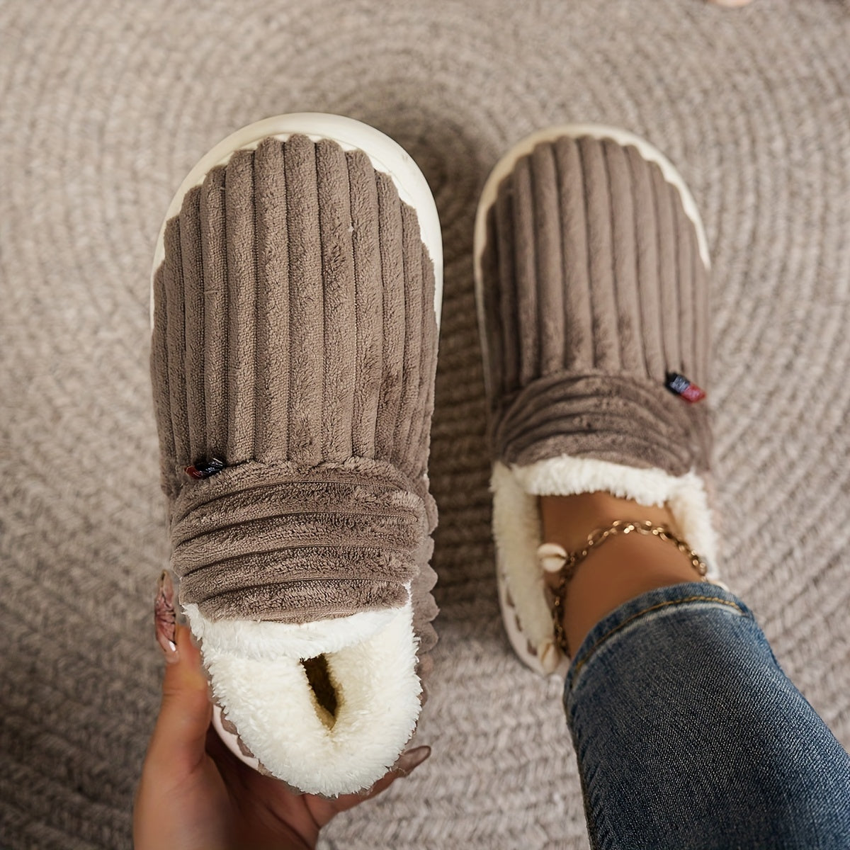 Tavi | Fleece Lined Indoor Outdoor Slipper Boots