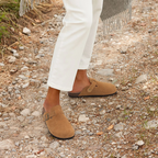 Buckle clog slippers for women with closed round toe and cushioned sole - view 8